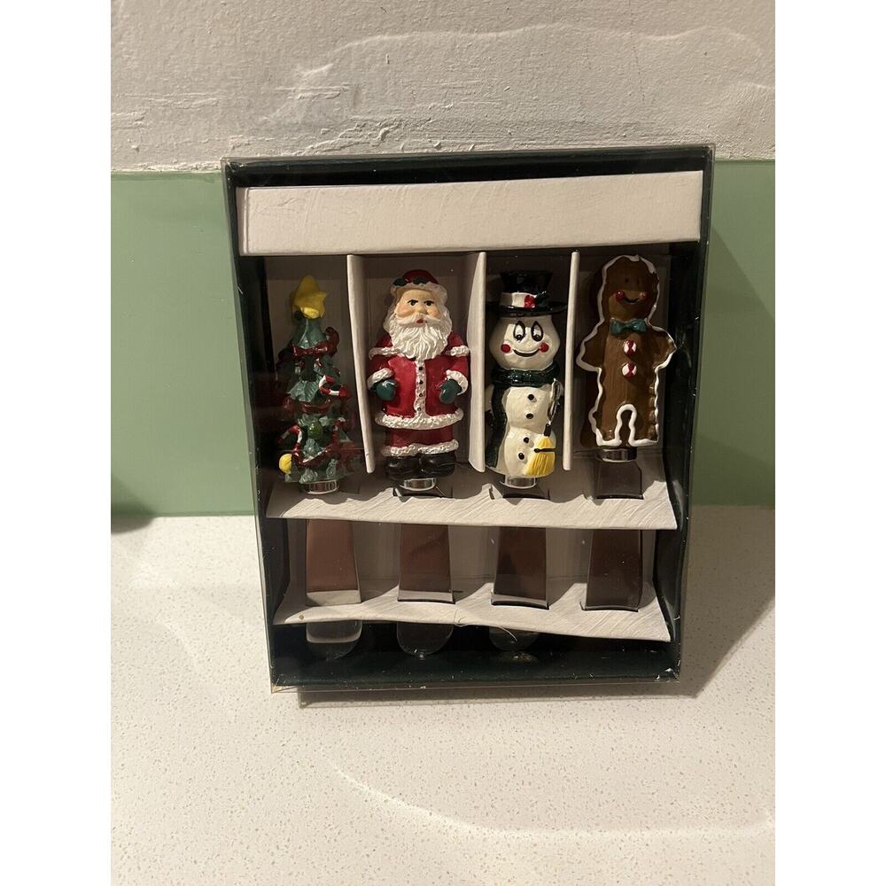 Christmas Spreaders Cheese Butter Stainless Steel Holiday Knives Set of 4 Santa